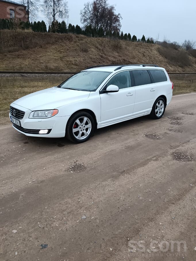 Volvo Volvo v 70, 2.0 D4 120kW - 5 cilindru, labā tehnis
