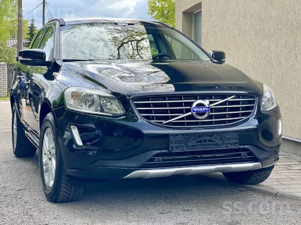 Volvo Mehāniskā ātrumkārba, ādas salons, digitālais spid