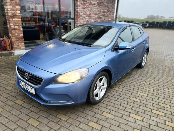 Volvo Volvo V40