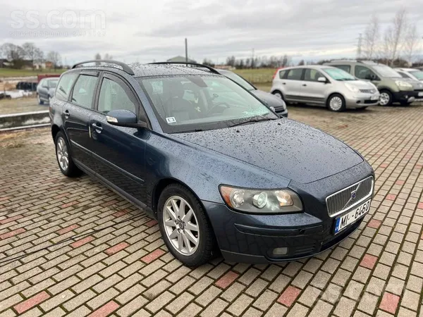 Volvo Volvo V50