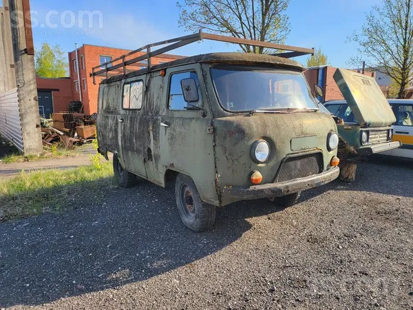 Uaz 452