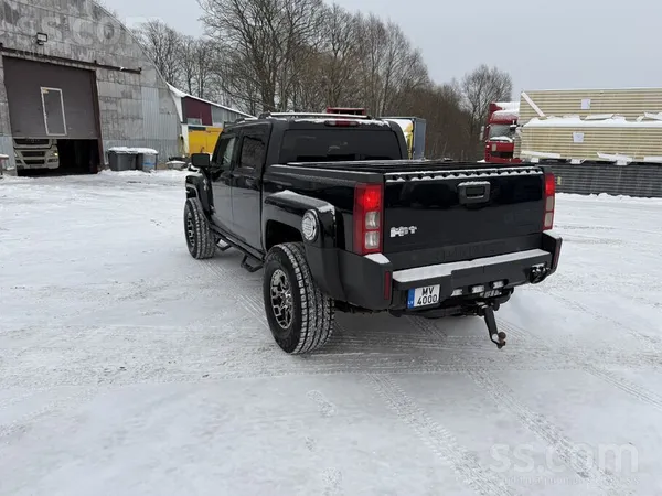 Hummer Pardod Perfektu darba zirgu. Kravas kaste, liela c