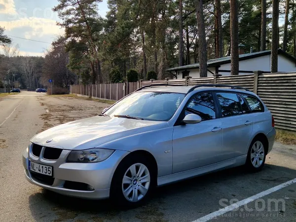 318d e91 2.0d 105kw, 6 ātrumu manuālā ātrumkārba. 
Praktiska un ar mazu deg