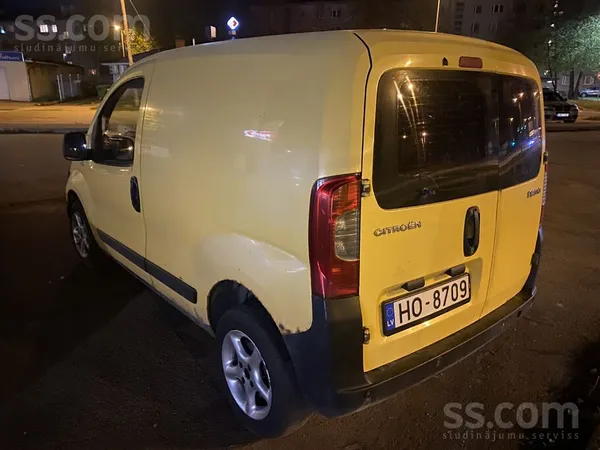 Pārdodu vienkāršu auto darbam. Tikko saMazinaju cenu uz pusi, sīkākai info z