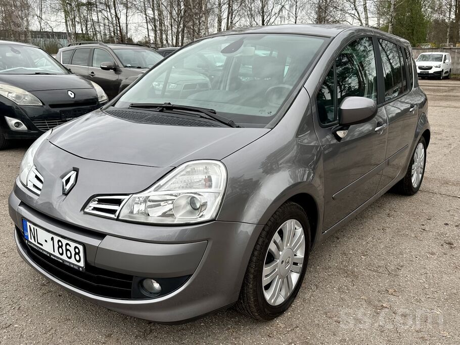 Renault Grand Modus 1.5 dCi 65 kW (88 Zs)
Из Германии.
В идеальном технич