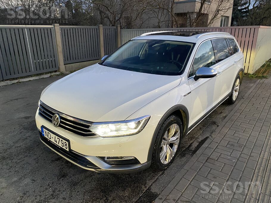 Volkswagen Pārdod Volkswagen Passat Alltrack 2.0Tdi 190Zs 4Mo