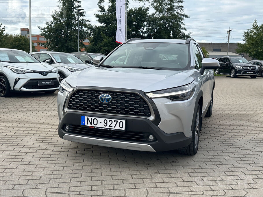 Toyota Toyota Corolla Cross, 2023. gada, 2.0L Hybrid, ben