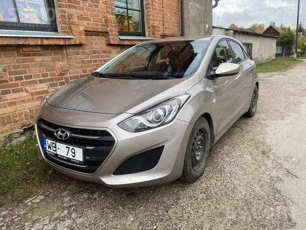 Hyundai Pārdod ekonomisko I30. Regulāri veiktas apkopes. L