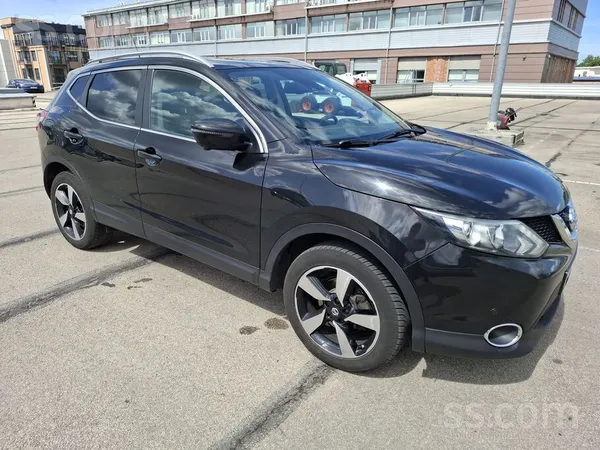 Nissan Nissan Qashqai , Tekna komplektācija. 