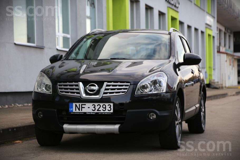 Nissan 2.0d 4x4 pilnpiedziņa, automāts, navigācija, multi