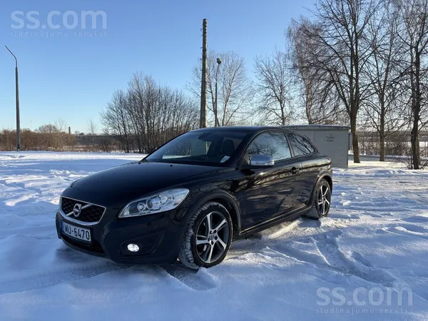 Volvo C30 Facelift / 1.6 D2 / 84kW / R-Design interior

Svaigi izieta TA,
