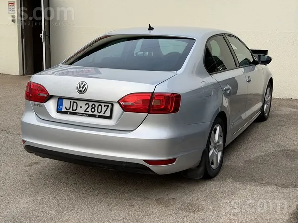 Pardodas lieliska dźetiņa pec kap. remonta (izmaksāja 930 e lielā apkope ) v
