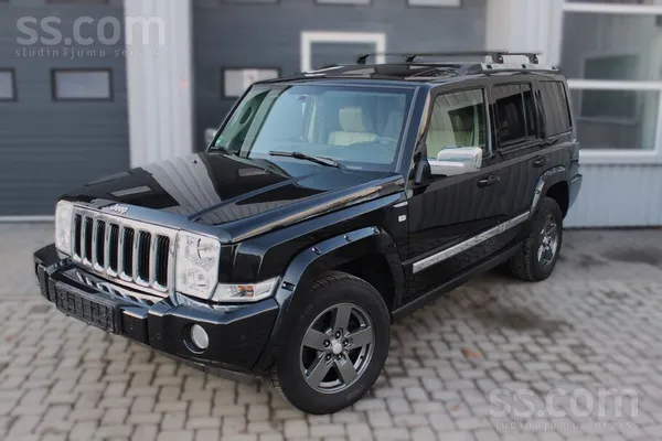 Jeep Commander 3.0Crd. 
- Ādas salons
- Dvd griestos
- parkošanas sensori