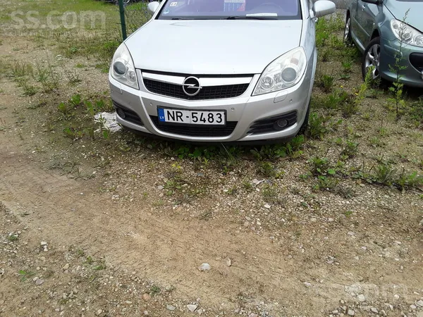 Opel Vectra 1.9tdi , izieta jauna tehniskā apskate. Mašīna ir labā stāvoklī.