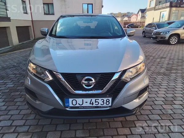 Nissan Qashqai, 1.2 бензин , 118800 км, оригинальный пробег. 
-Face Lift.