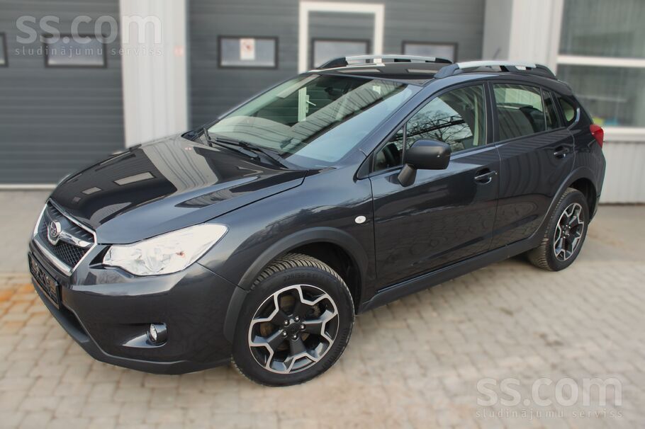 Subaru XV 59, 456km. ir servisa grāmata, km 100% origināls. 
- 4x4
- Auto
