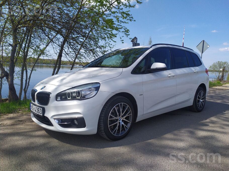 4x4 BMW 220d X-drive 140kW=190z/s, 155000km.
Jauna TA.
Automātiskā ātrum