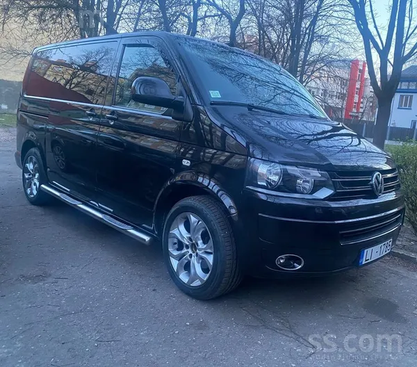 Volkswagen Multivan 2006 года, 2.5L