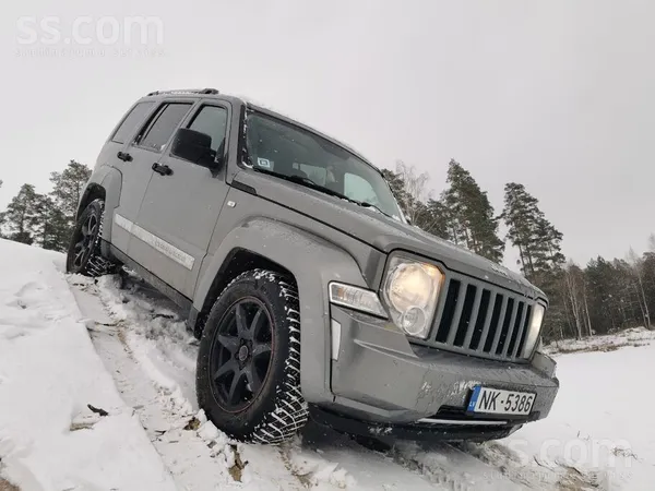Jeep Продаётся Jeep Cherokee, фаркоп, навигация, блутуз