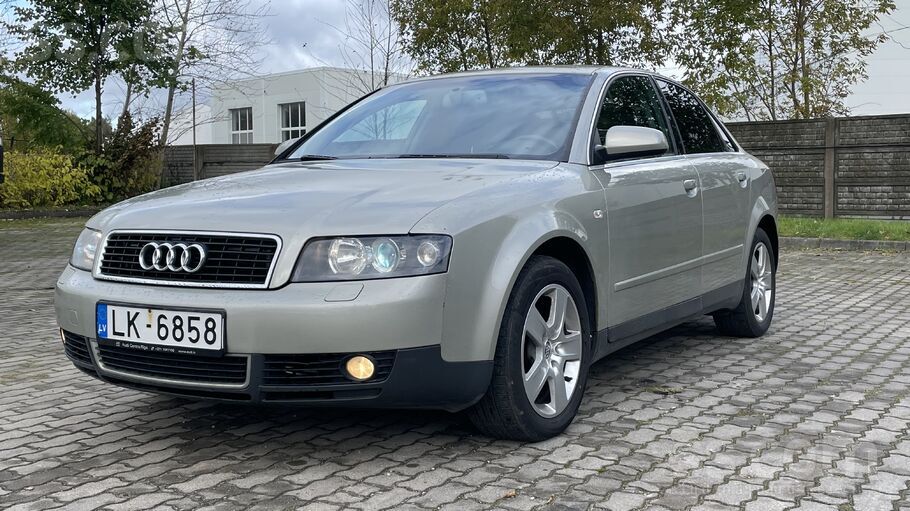 Автомат , 2.0 бензин , подогрев сидений , оригинальный пробег - подтерждаетс