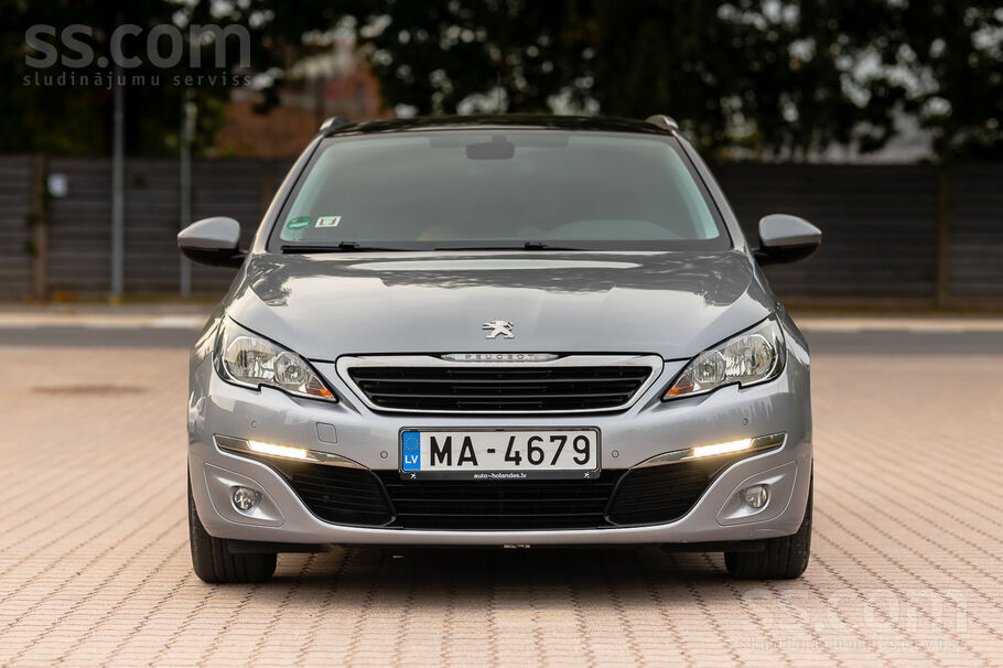 Peugeot Tiek pārdots auto Peugeot 308. Labā tehniskā stāvo