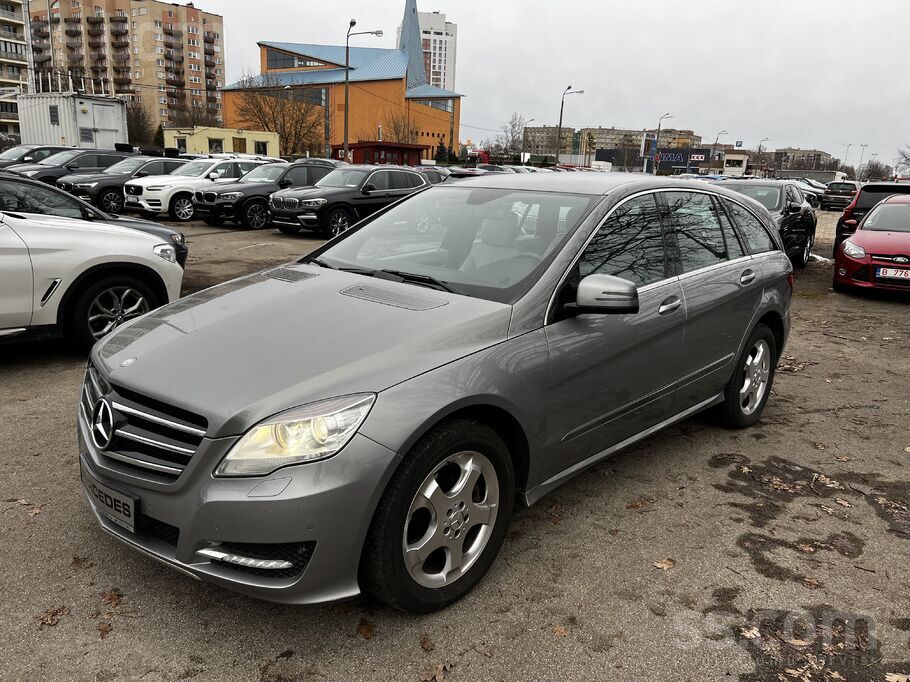 Mercedes Benz R350 3.5 benzīns, 225kW, automāts, 7.sēdvietas, 4x4, klimata k