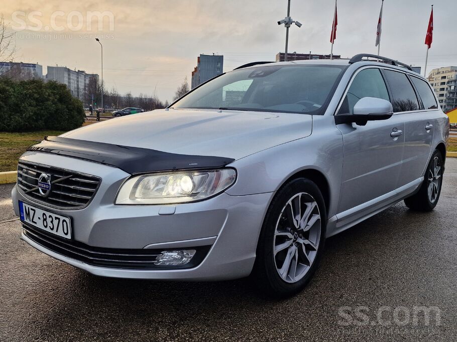 V70 2015g 2.0D Jauna TA. 
Bi-Xenons, Adaptīvais kruizs, Kopts apsildāms Sal