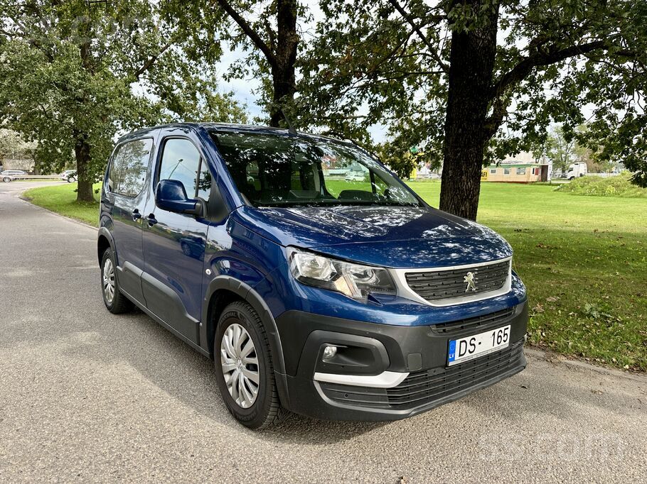 Peugeot Tirgo uzņēmums. Peugeot Rifter 1.5D 96kw Automāts.