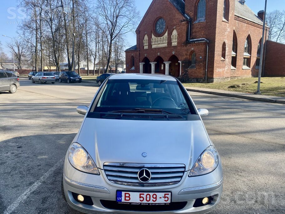 Отличное состояние возможно лизинг обмен возможен новый ТО пробег 185000