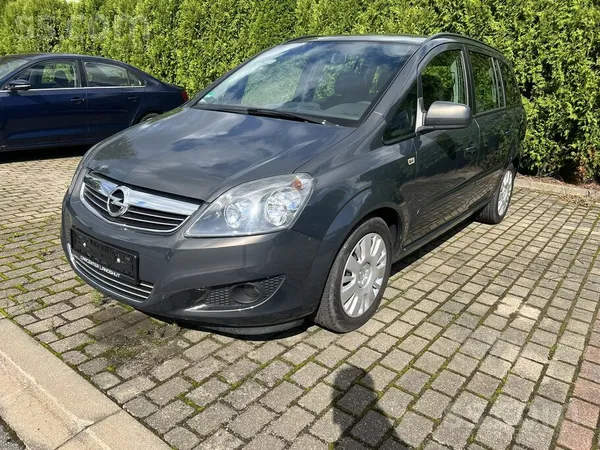 Opel Zafira - 1