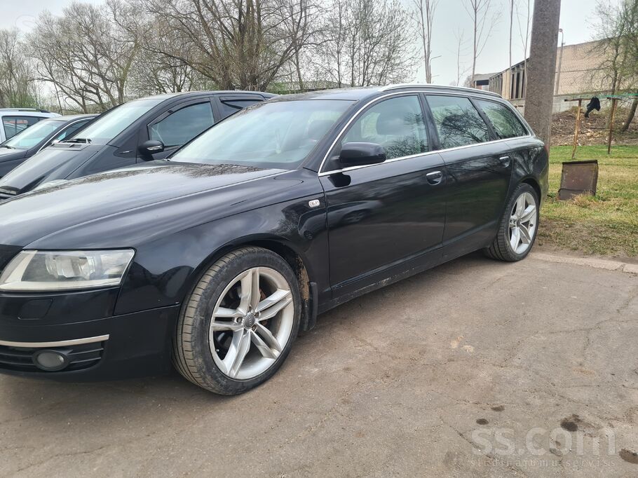 Audi Audi A6 2.0 litru dīzeļdzinēju un automātisko tran