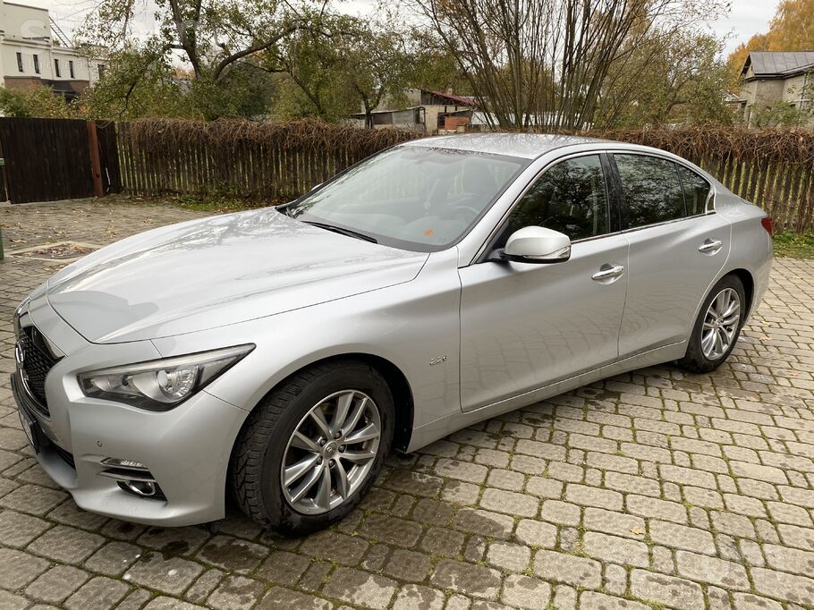 Infiniti Pārdodu Infiniti Q50 ļoti labā stāvoklī. Ļoti ekon