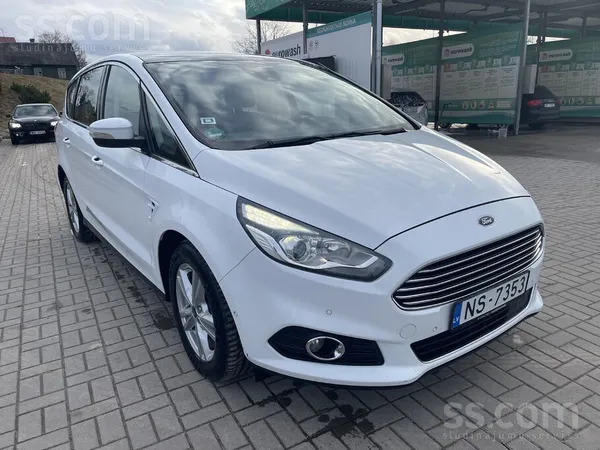 Ford Ford S-Max Titanium. Winterpaket.