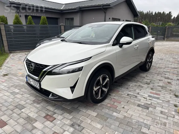 Nissan Privātpersona pārdod Nissan qashqai mild hibrid, T