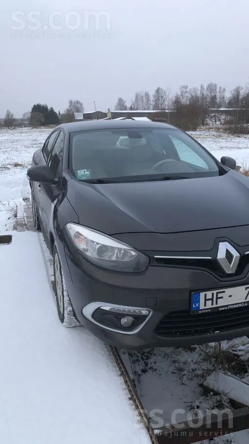 Intereses pēc ieliku tirgot diezgan maz brauktu, ietilpīgu auto. Sīkdaļinas