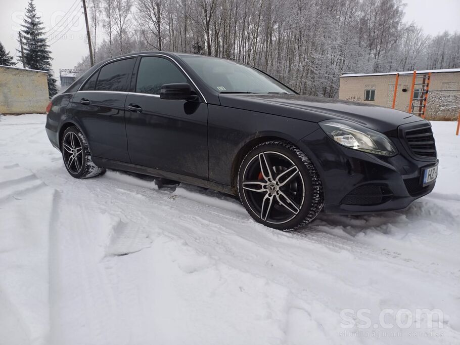 В хорошем состоянии, заводится тянет отлично, скорости переключается плавно,