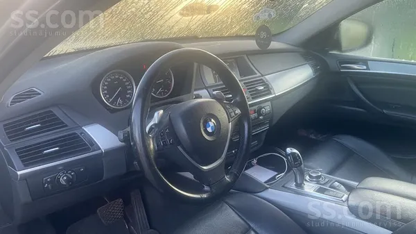 BMW X6 - 1