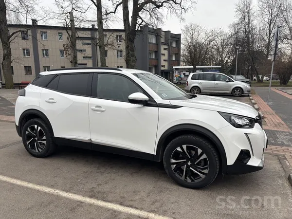 Peugeot Ideāls pilsētas krosovers ar nelielu degvielas pat