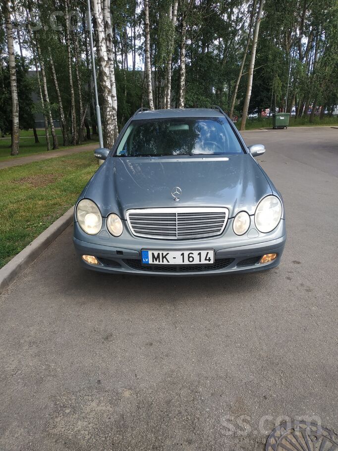 Labs, ekonomisks w211 Mercedes ar 6-pakāpju manuālo kārbu. Mašīna darba kārt