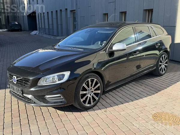 Volvo Volvo V60 Twin Engine R-Design ar 2.4 D6 Plug in H