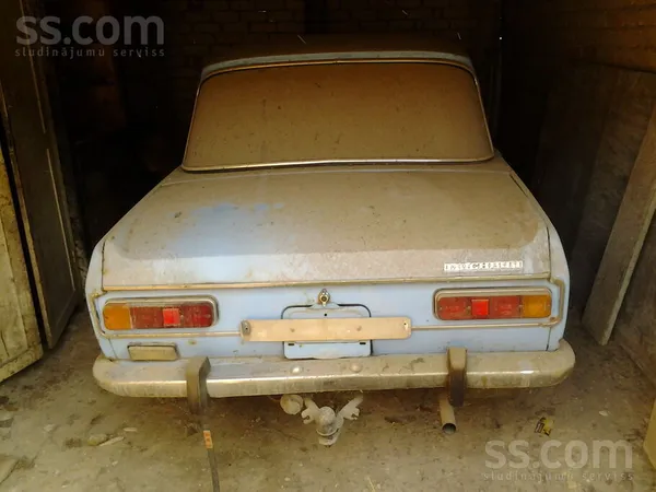 Moskvich 2140