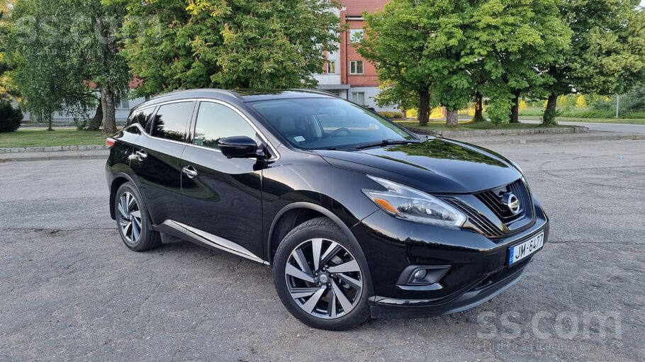 Nissan Murano SL Awd Platinum Midnaight Edition 3.5L 194kw. Viena no retākaj