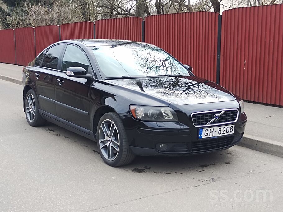 Volvo Pārdod Volvo S40, 2.4Dizel, Automats, jauna TA izi