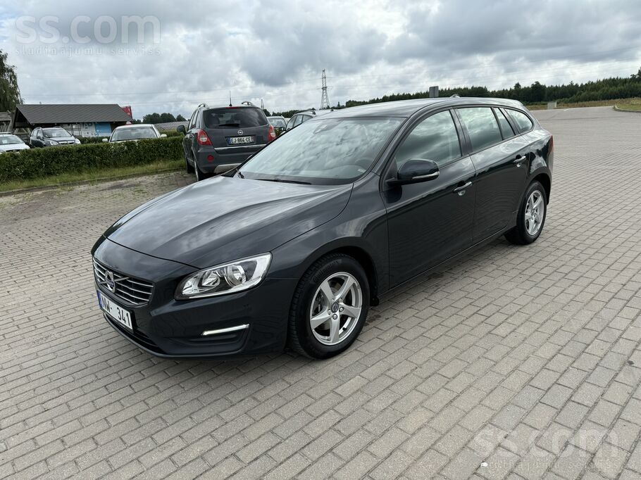 1, 6 D Kinetic, nobraukums 112800km, 84 kw, pirkta oficiālā izsolē Itālijā,