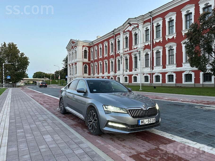Skoda Škoda Superb Laurent & Klement 4X4 265zs
