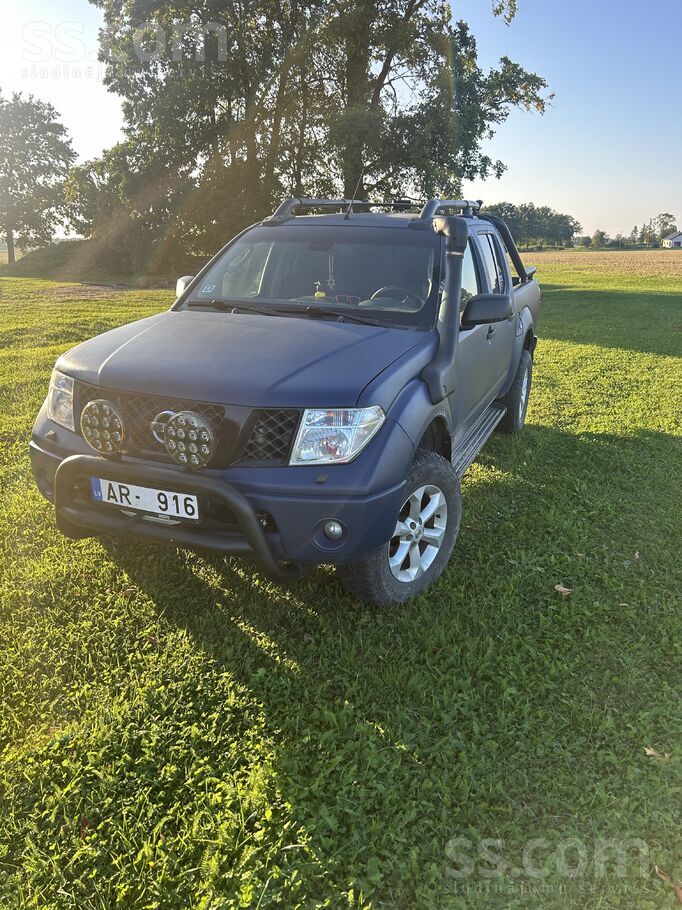 Nissan Navara