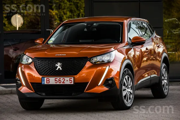 Peugeot 2008 ar 1.5 Diesel 96 kw motoru un automātu (8 ātr