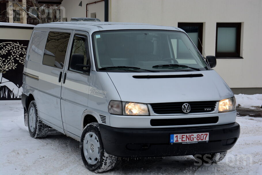 No Beļģijas / Vw 2.5 Tdi - Kravas versija 2 sēdvietas - Durvis abās pusēs.