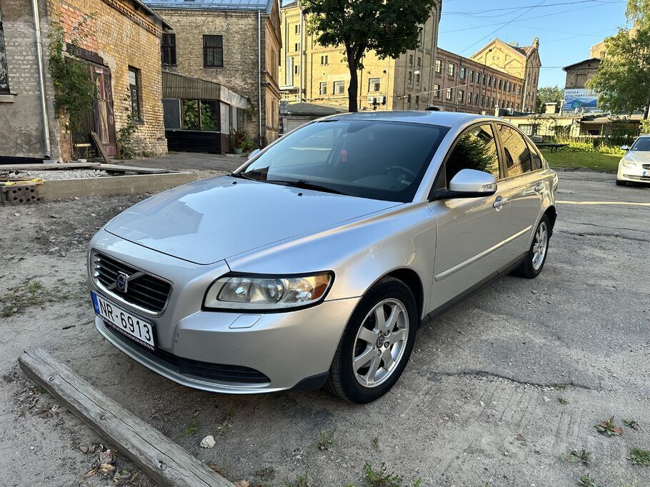 Volvo Volvo S40 Facelift ar 2.0 litru dīzeļdzinēju un au