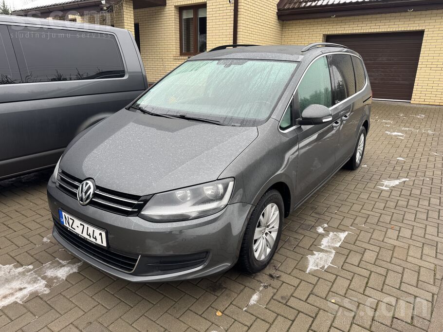 Volkswagen Auto teicamā tehniskā un vizuālā stāvoklī. Jaunas 